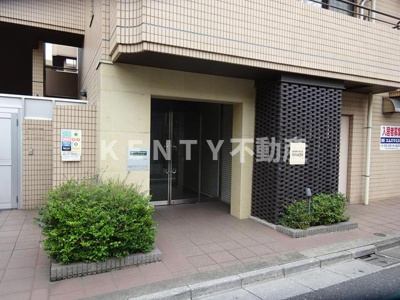 【エントランス】 | グランバリュー羽田 | 建物の内部です