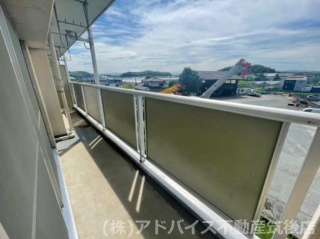【バルコニー】