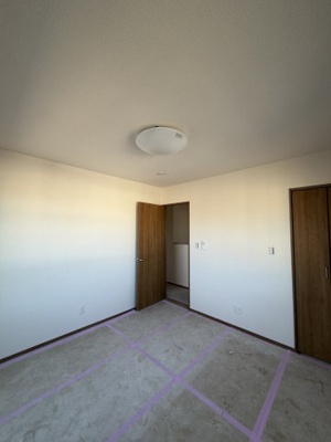 【洋室】 | グランソフィア木野目Ⅱ　D号棟