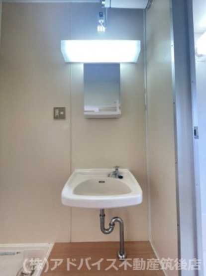 【洗面所】