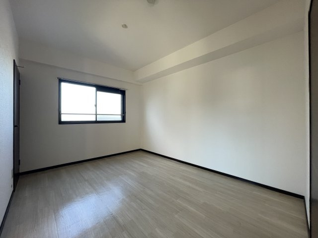 ６清邦ビルの洋室|現状優先となります。