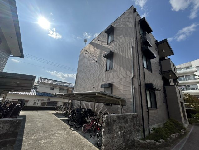 クレールプラザ立花 D棟