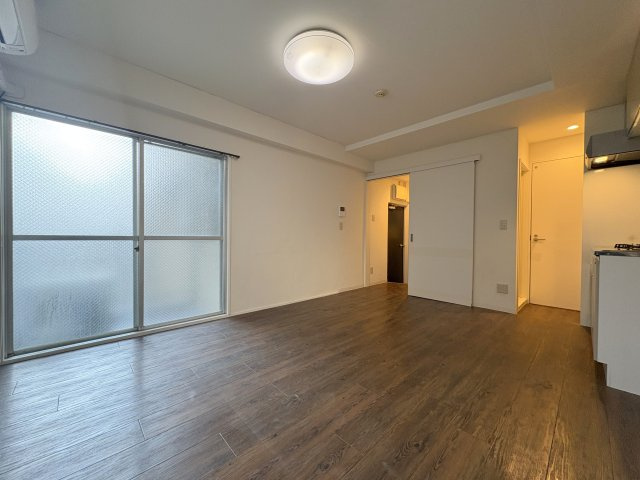 TS-3の居間・リビング