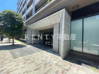 【エントランス】 | レジディアタワー目黒不動前 | 清潔なエントランスです