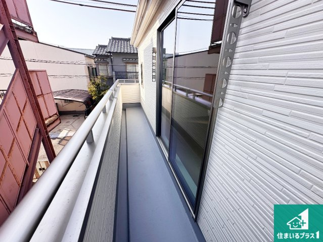 明石市貴崎　第4期　新築一戸建てのバルコニー|ワイドバルコニーは洗濯物を干すスペースが広いのでご家族が多くても安心！