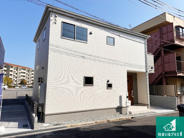 明石市貴崎　第4期　新築一戸建ての外観|安心の10年保証！外観を美しく保ち、雨水で汚れを落とします！気になることがありましたら、お気軽にお問い合わせください！