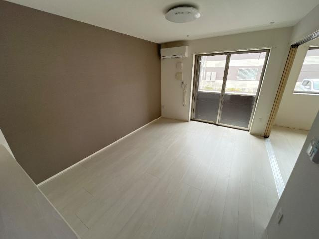 駿河ヴィラ　壱番館の居間・リビング|リビング