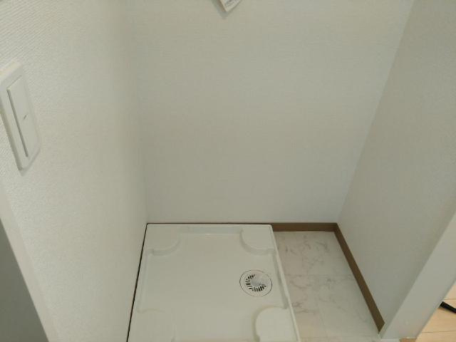 シュトラールのその他|洗濯機置き場