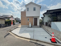 東広島市黒瀬樽原東2丁目　限定1棟の画像