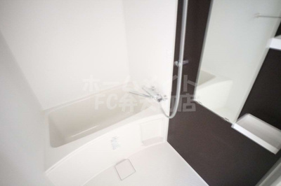 【浴室】 | セオリー大阪ベイシティ | お風呂です