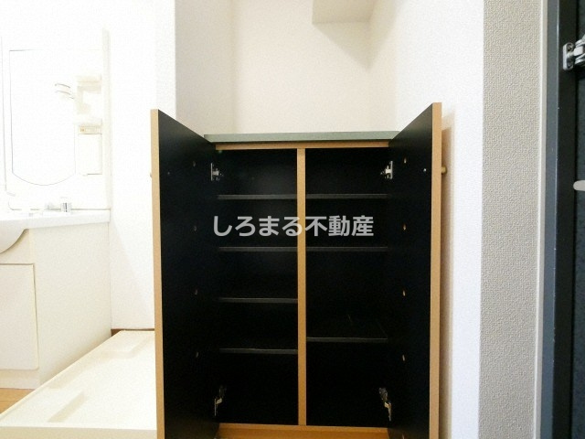 エスリード上本町北の玄関