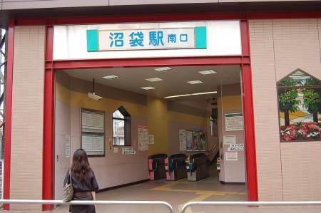 中野区沼袋１丁目のアパートの周辺