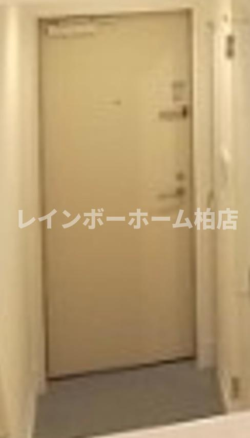 特典：仲介手数料が無料です!!の玄関|落ち着いた玄関です