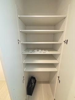 【収納】 | 西区井口4（五日市駅）　全3区画　NO2 | 1階キッチン収納。