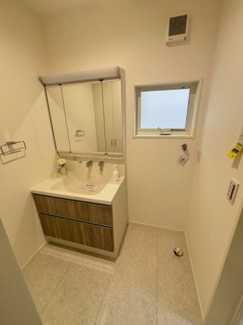 【独立洗面台】 | 西区井口4（五日市駅）　全3区画　NO2