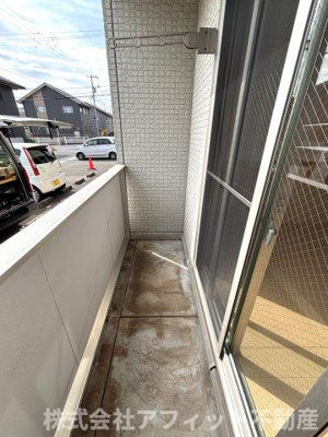 【バルコニー】 | ヴィラ プレステージ | 南向き