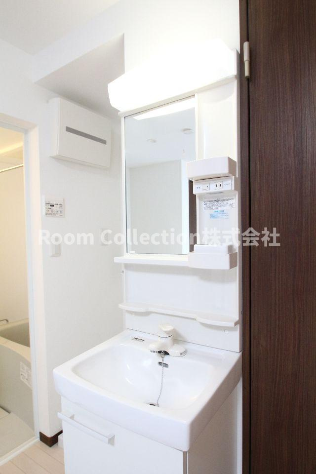 コルティーレ十条の独立洗面台