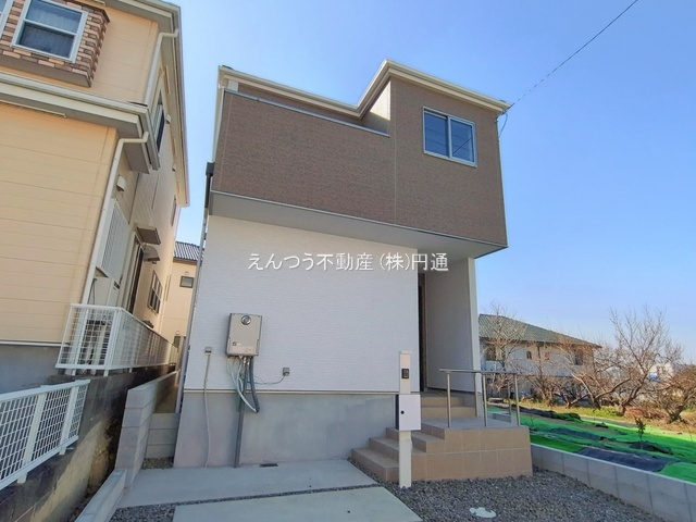 鴻の巣1期の外観