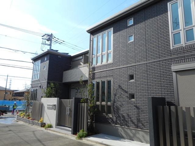 ベルデミュールの外観|スーパーまで至近