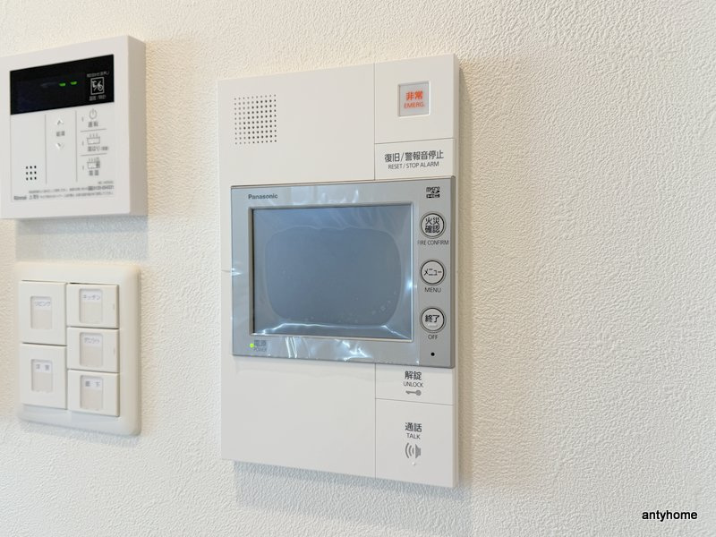 la Waison NAMBA west 仲介手数料無料のセキュリティ