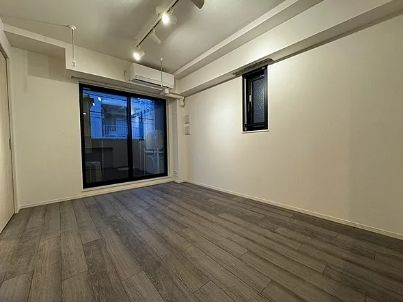 【内装】La Perla 桜新町