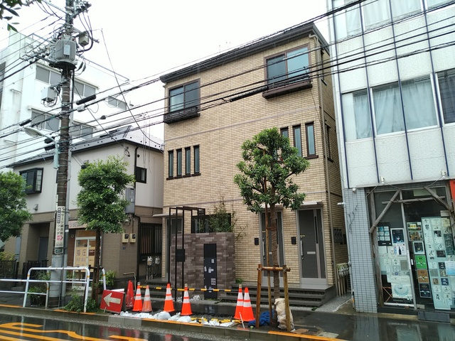 ＳＵＮＲＩＳＥ　ＭＡＲＴＨＡ