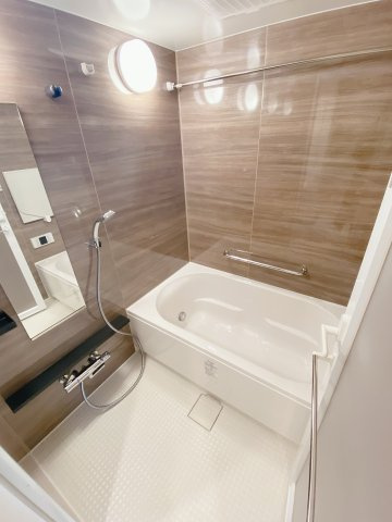 プラウドフラット上野松が谷の浴室