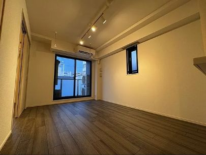 【内装】La Perla 桜新町