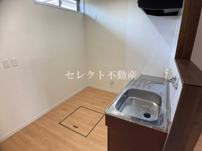 【洋室】 | インフィールド宇土小前 | 【インフィールド宇土小前】キッチン後ろスペース