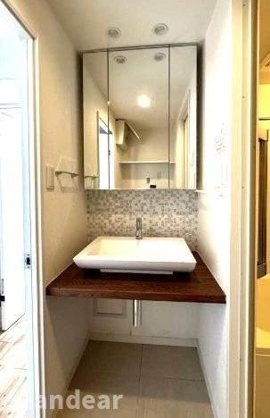 ナイスアーバン北綾瀬第2の洗面所|ドキドキの新生活も、安心してスタート。ぴったりの住まいを見つけませんか？クランディアが一緒に住まい選びをサポートします‼　まずは、お気軽にお問合せください　＃クランディア