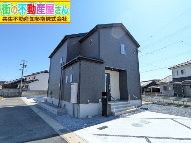 リナージュ常滑市小倉町8丁目第一期　1号棟