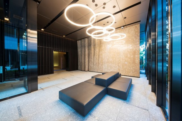 グランリビオ芝大門のロビー