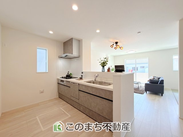 リナージュ宇都宮市富士見が丘2丁目24-1期の設備|人気のカウンターキッチンになっているので家族とコミュニケーションを取りながらでも家事をこなせます！