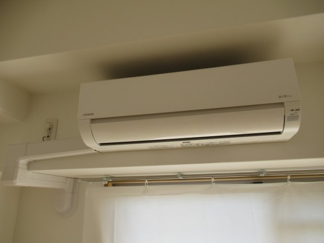 ハートフル湊川２ＤＫ＋Ｓの設備|エアコンが設置されています