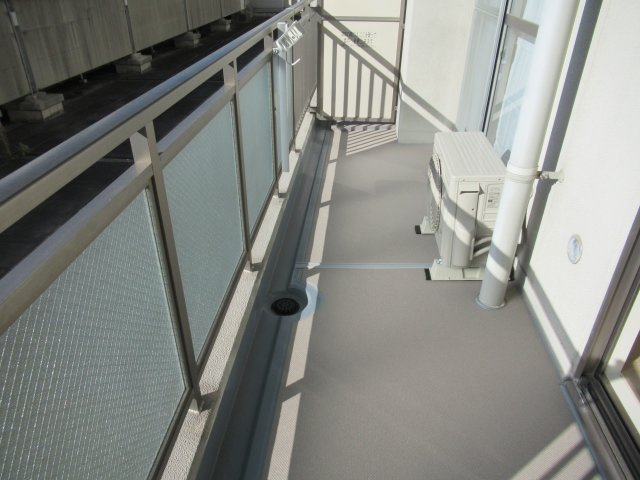 ハートフル湊川２ＤＫ＋Ｓのバルコニー|落ち着いた時間を過ごせるバルコニーです