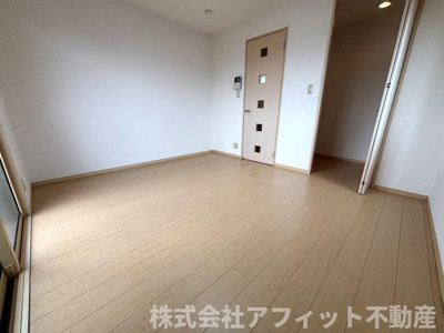 【居間・リビング】 | mano　castello　C棟