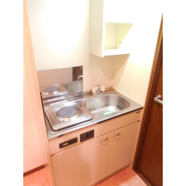 ドミサイルオーミヤのキッチン