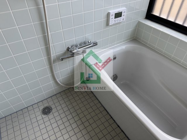 西東京市住吉町戸建の浴室