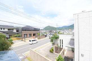 【展望】 | 安佐北区亀山2【築浅・中古戸建】（あき亀山駅） | バルコニーからの見晴らし