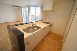 【キッチン】 | 安佐北区亀山2【築浅・中古戸建】（あき亀山駅） | 機能的なシステムキッチン☆