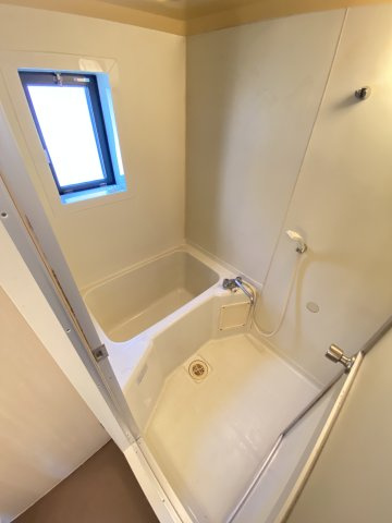 【浴室】 | ※仕様が異なる場合が御座います