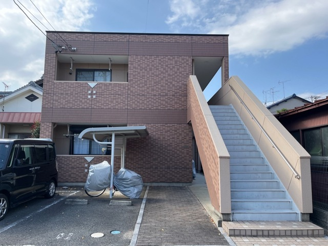 エルアールの駐車場