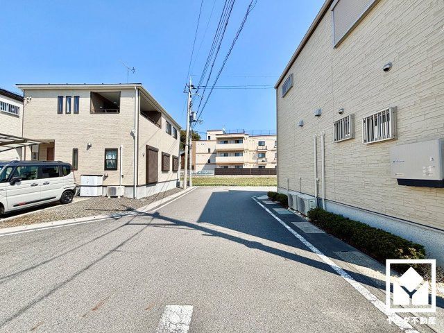 大津市大江２丁目　１期１号地の前面道路含む現地写真