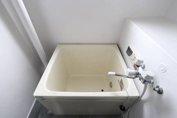 ビレッジハウス野芥1号棟の浴室|ビレッジハウスの同一物件・同一タイプの間取りの写真です