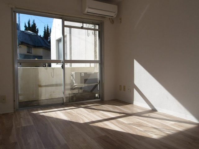 リバーサイド荻窪の居間・リビング