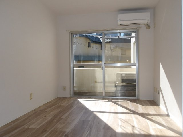 リバーサイド荻窪の居間・リビング