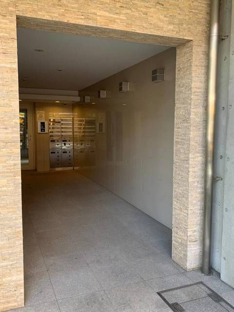 パークサイド西落合のエントランス