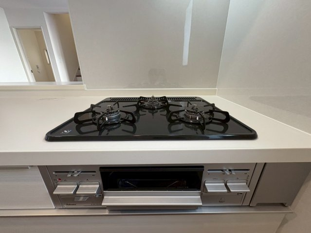 ■■うるま市みどり町第３－１号棟（全２棟）のキッチン|お料理しやすいキッチンです