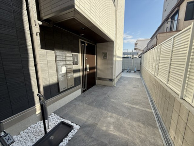 【エントランス】 | Clashist新森