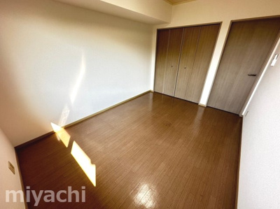 【洋室】 | セジュール濱田Ⅲ